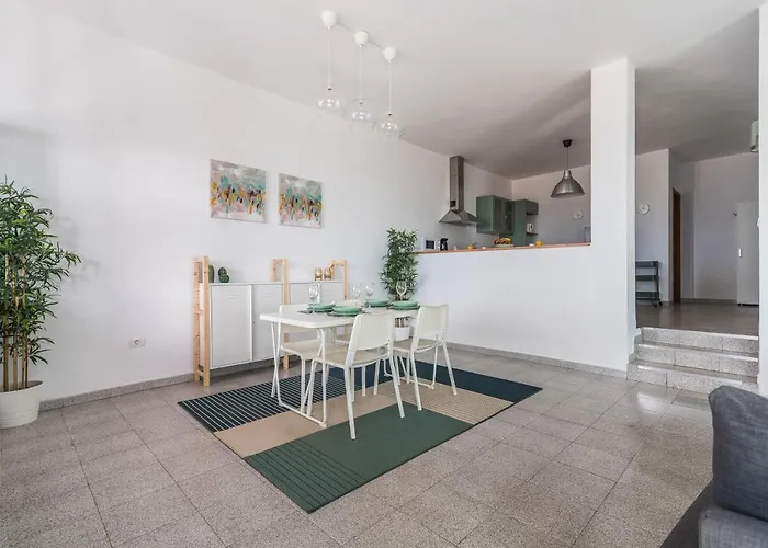 Home2book Lovely Beachfront Arinaga